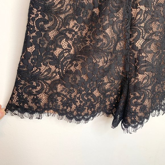 STYLESTALKER‎ x Revolve Black Lace Plunge Romper with Pockets Sz S - Picture 7 of 12